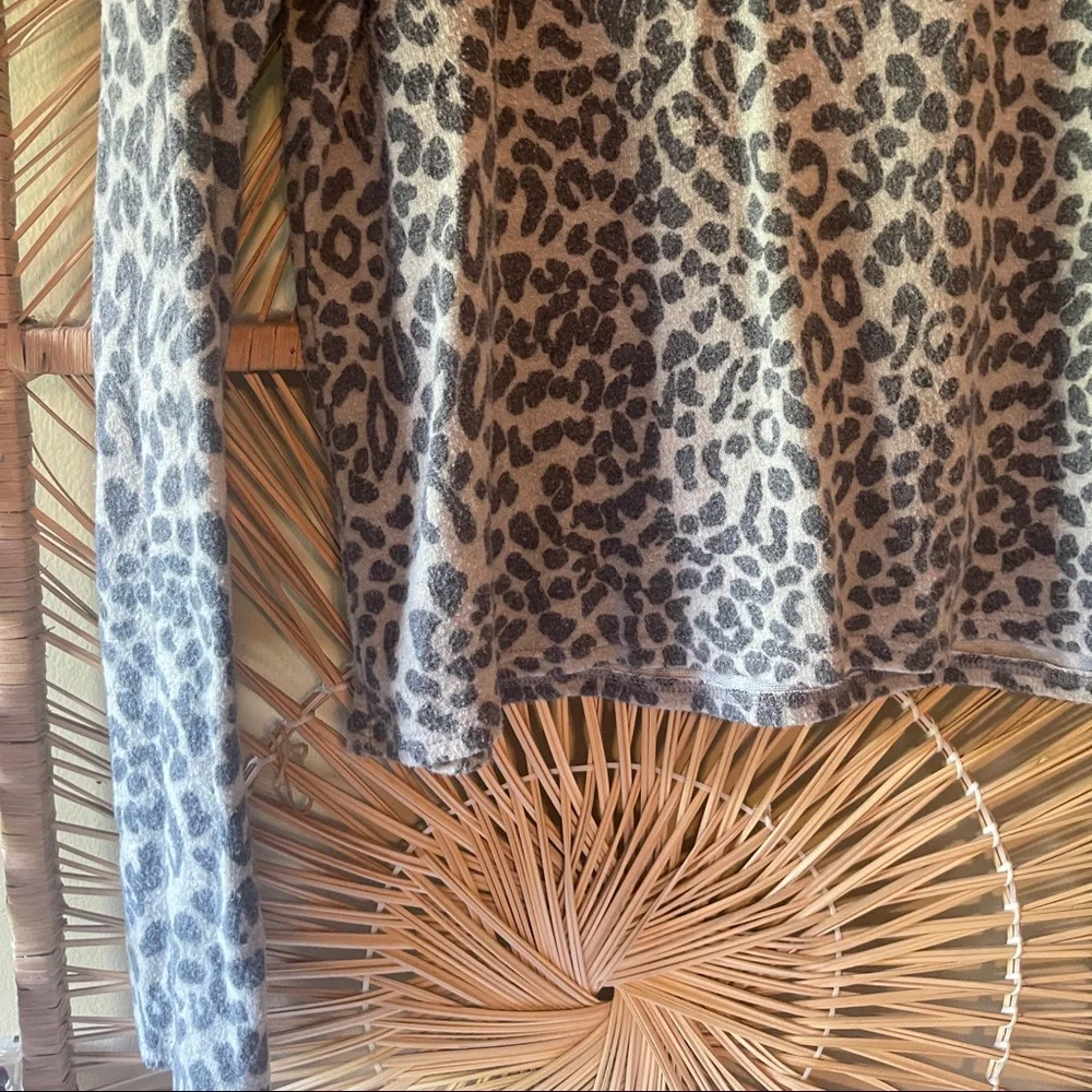 ANTISTAR | leopard turtle neck - Picture 2 of 4